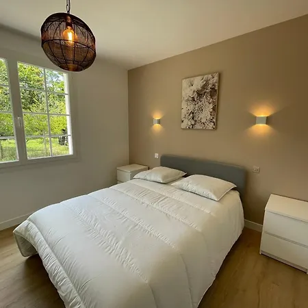 Casa de Férias Maison En Lisiere De Foret Avec Grand Jardin, Proche Plage Et Iles Vendeennes, Pour Sejour Tout Confort - Fr-1-426-555 *