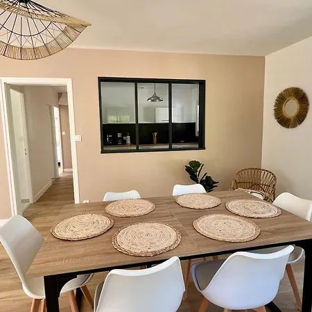 Casa de Férias Maison En Lisiere De Foret Avec Grand Jardin, Proche Plage Et Iles Vendeennes, Pour Sejour Tout Confort - Fr-1-426-555